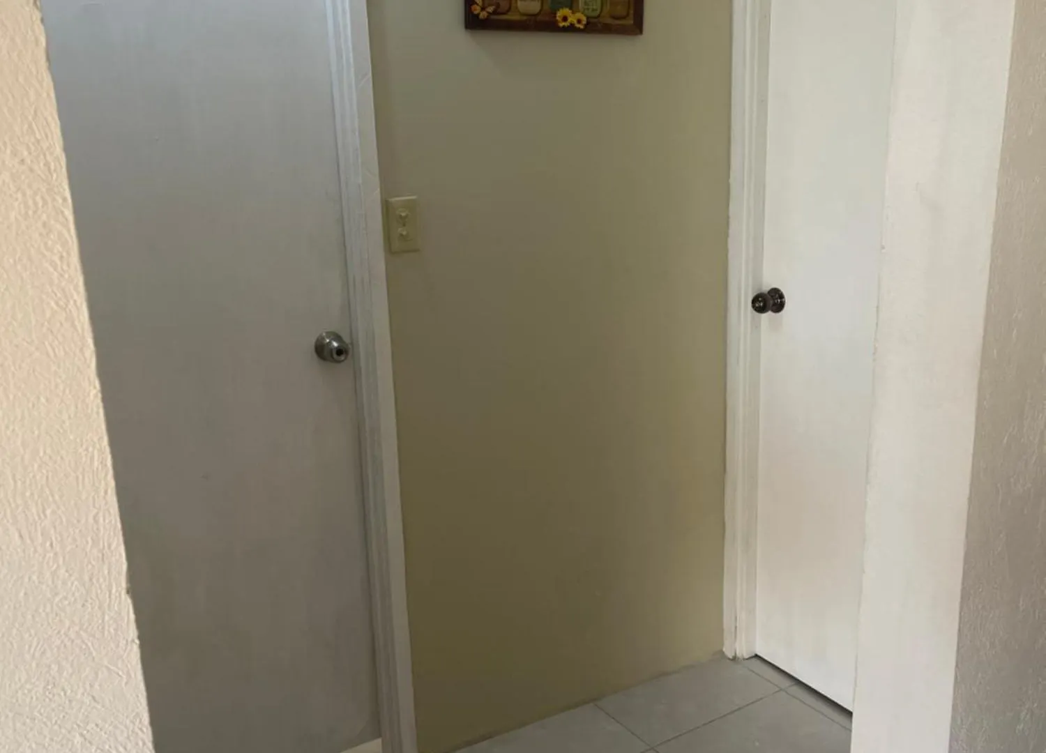 Talyaniques Essence Apartment Kingston