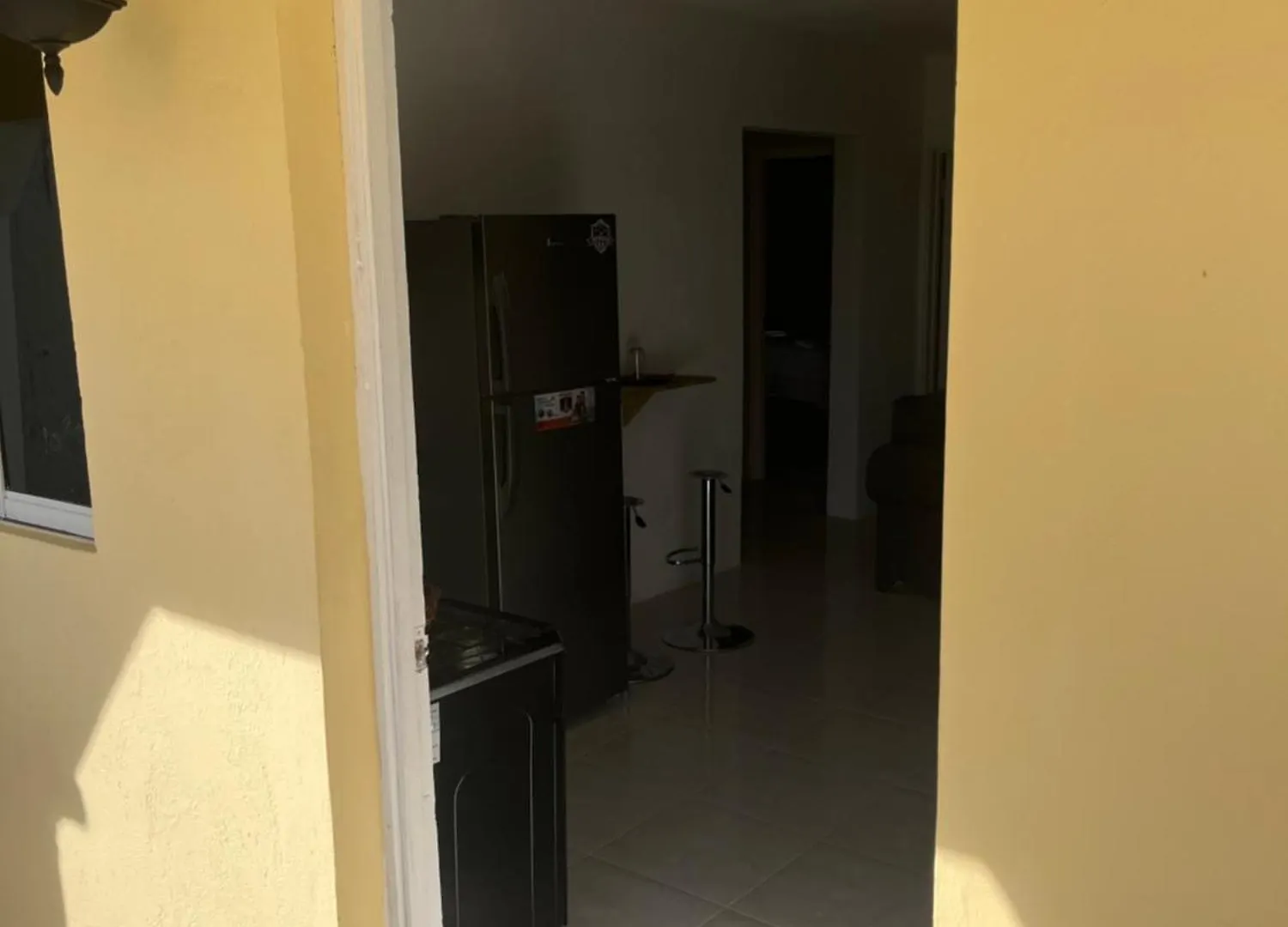 Talyaniques Essence Apartment Kingston